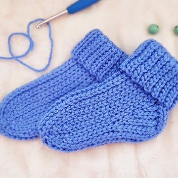 Children’s adjustable size crochet socks pattern S12