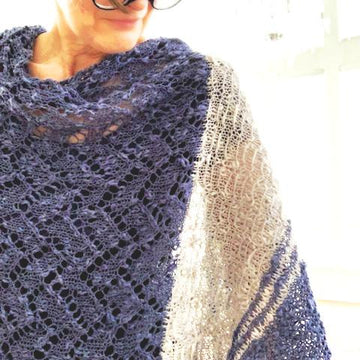 Casual delft shawl