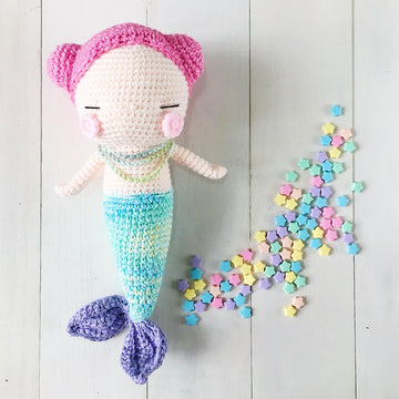 Mio the sleeping mermaid amigurumi crochet pattern by amigurumei