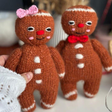 Gingerbread Man knitting toy pattern - 2 needles version