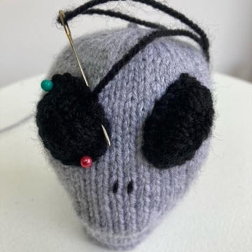 EARL Grey Alien Teacosy