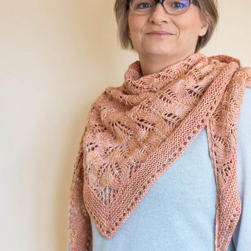 Faded Roses Shawl