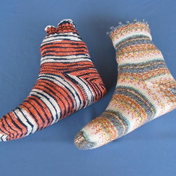 Crenellated Toe-Up Socks