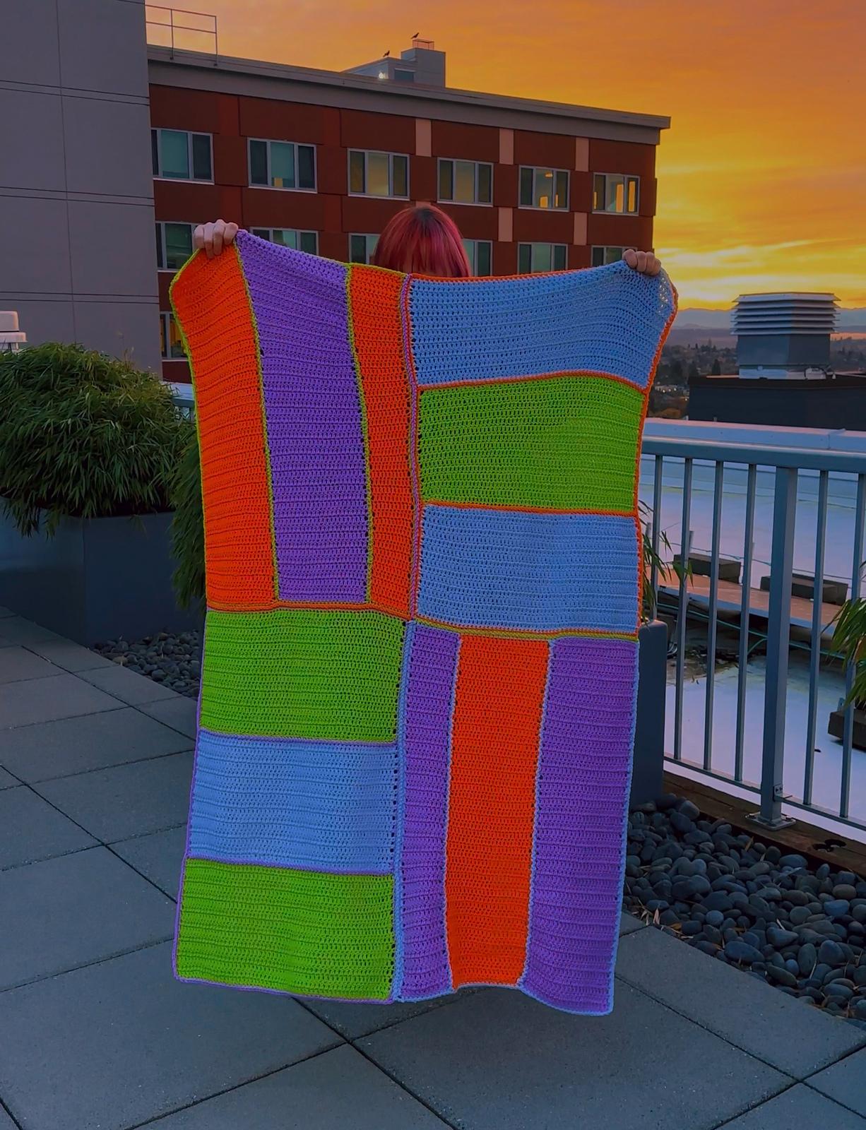 Retro Stripes Blanket