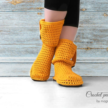 Summer boots on flip-flop soles
