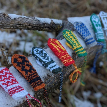 Folk Mitten Ornament