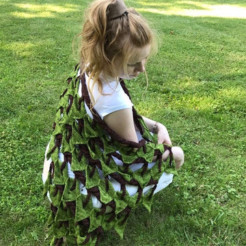 Green Leaf on Branch Shawl