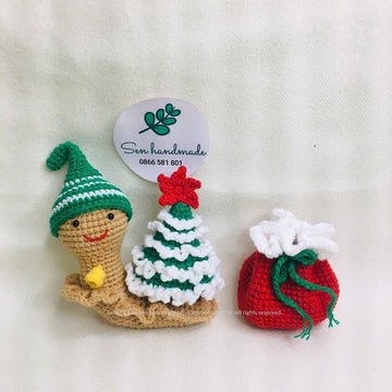 Pine tree Snail- Crochet pattern - PDF File - English