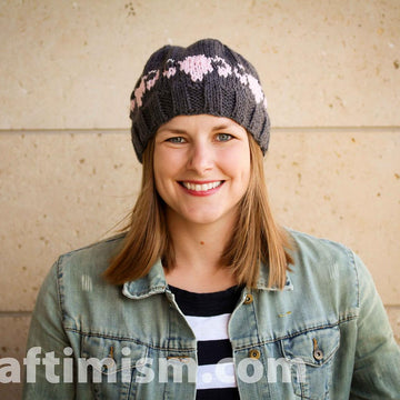 Uterus Patterned Knit Hat