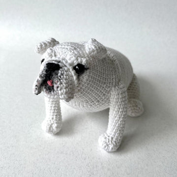 Lifelike English Bulldog