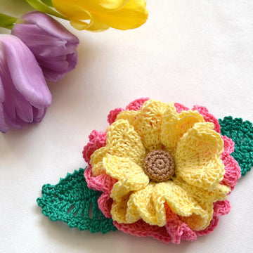 Crochet flower. Leaves applique. Flower embellishment. 3d crochet flower decoration. Flower brooch