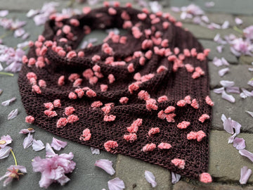 Falling Blossoms Cowl (crochet)
