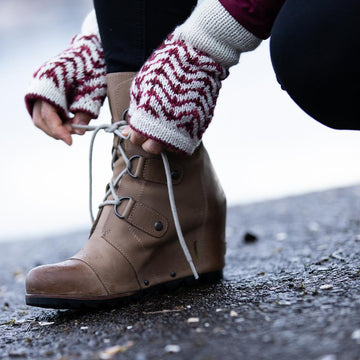 Novemberist Mitts