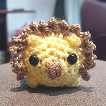 Crochet lion