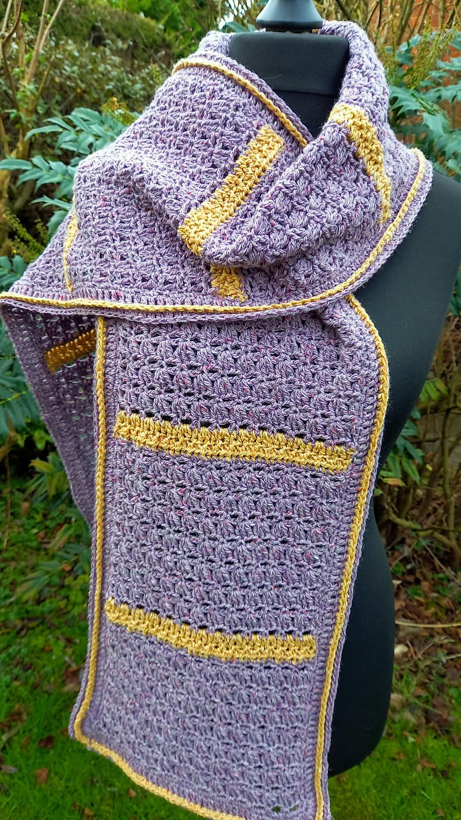 Boxy Scarf
