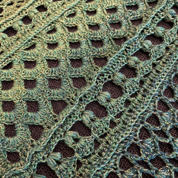 Triangular Scarf "Dryope"