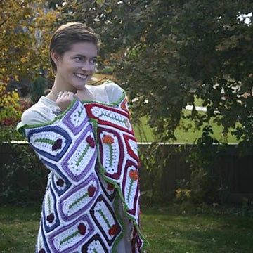 Mariposa Throw