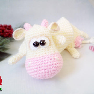 282 Bull and Cow bottle scarf