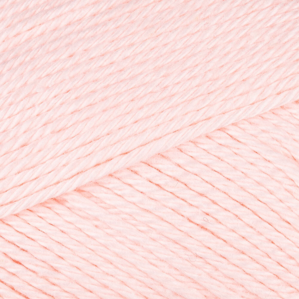 Yarn and Colors Must-Have