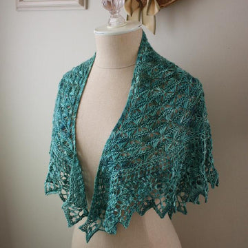 Soleil Lace Shawlette