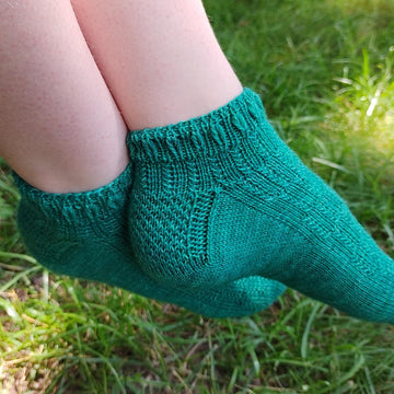 Spikelet Socks