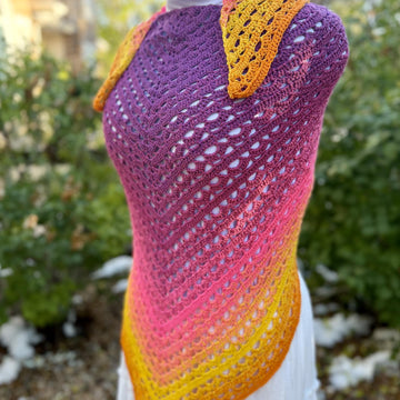 Crochet Pattern: Fry and Leela Shawl