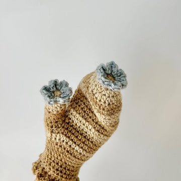 Flower point Mittens