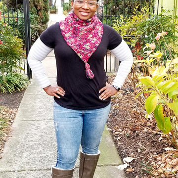 The Elisabeth Triangle Scarf