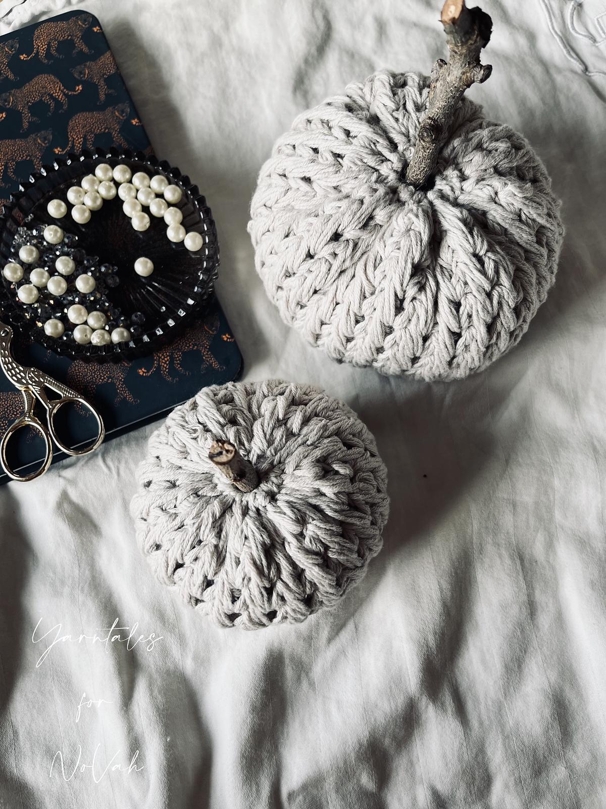 Feather Pumpkins