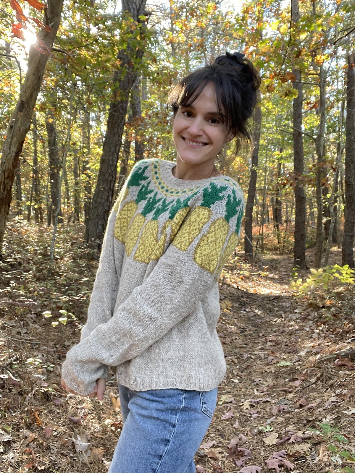 Pineapples Pullover