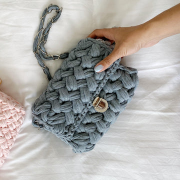 Criss-Cross Crochet Clutch