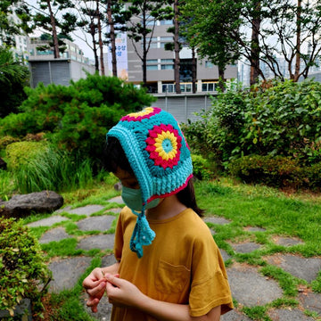 Evelyn Granny Bonnet