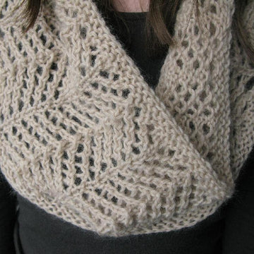 Avena Cowl