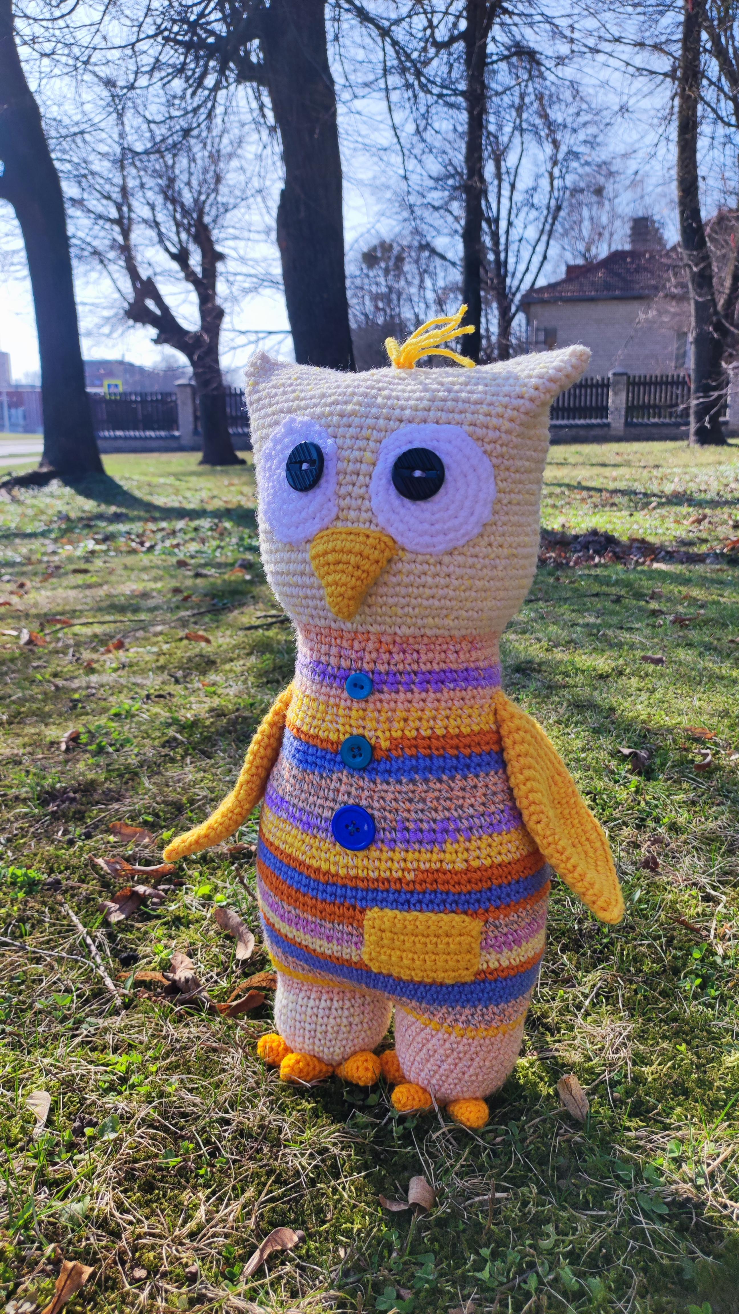 Scrap yarn Easter Chick