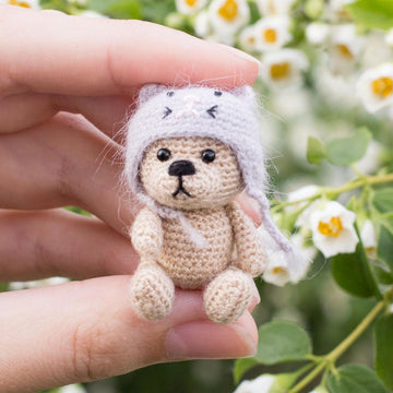 Mini Bear in hat