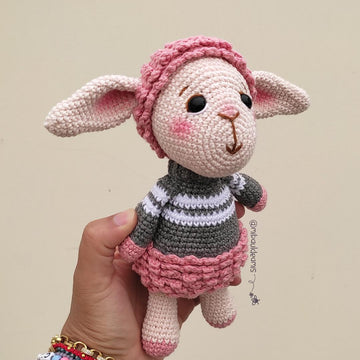 Lenny the Lamb
