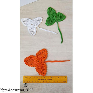 Crocheted shamrock 3