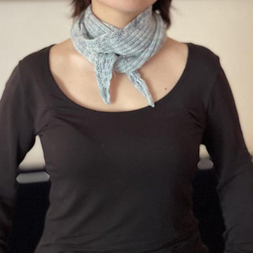 Fish tail scarf