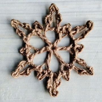 Lumi 9 snowflake