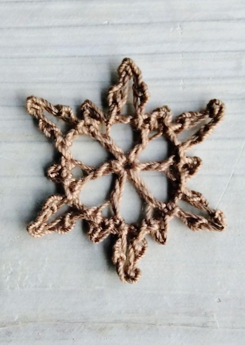 Lumi 9 snowflake
