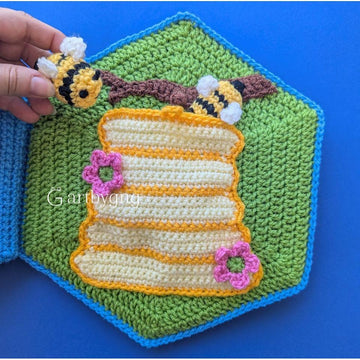Busy Beehive quiet book pattern