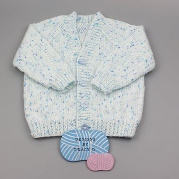 Lennon V neck cardigan baby kitting pattern 0-12mths