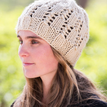 Alternating Lace Hat #705