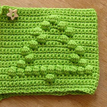Mug cozy christmas tree