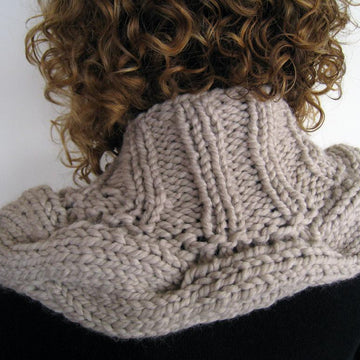 Agnes Shaped Scarf