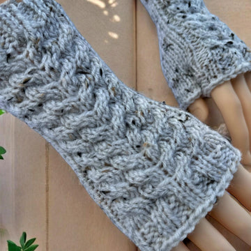 Easy Cable Knit Fingerless Gloves