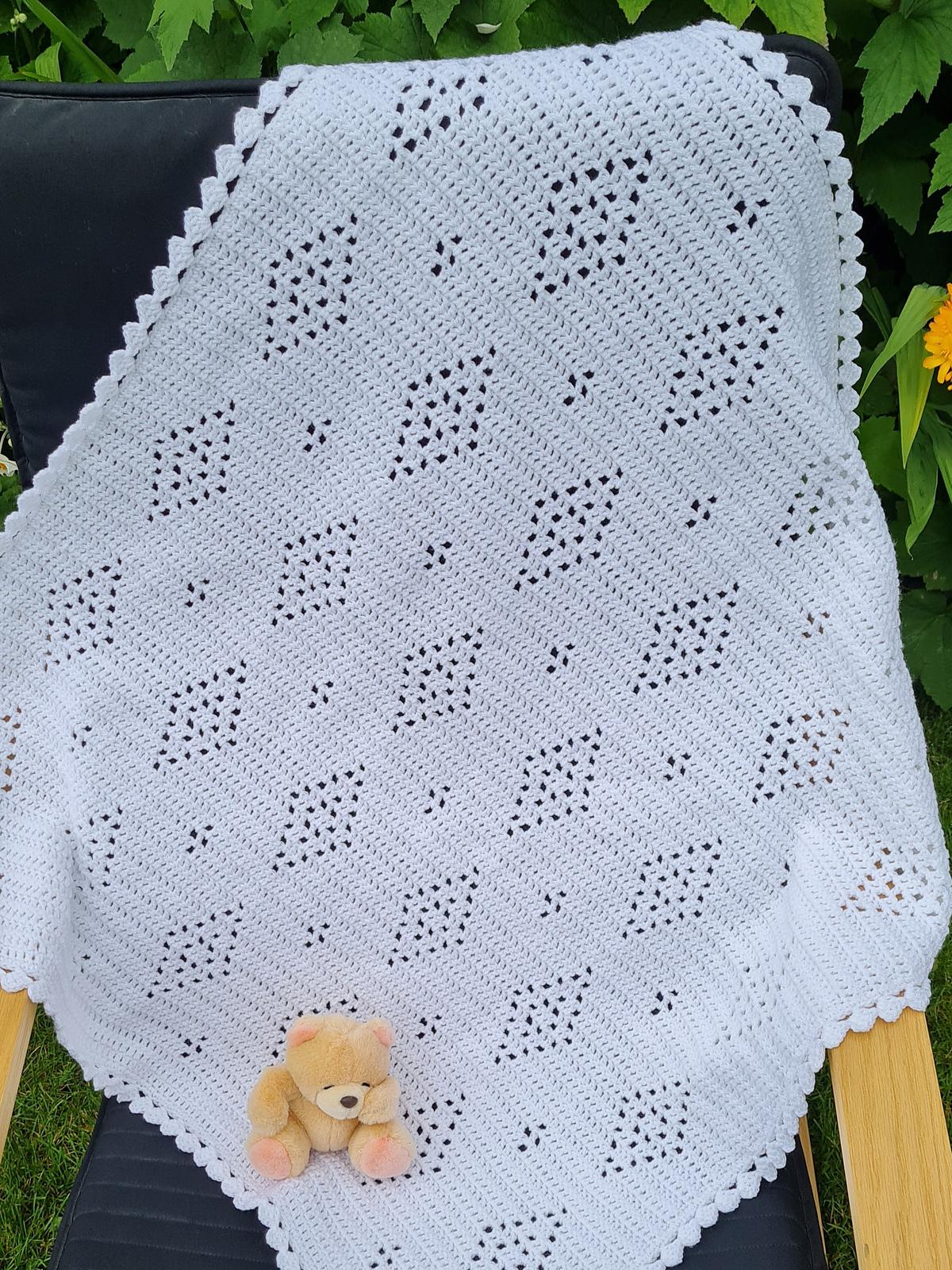 Crystals Filet Blanket