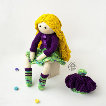 Doll Janet (Beads jointed ) knitted flat