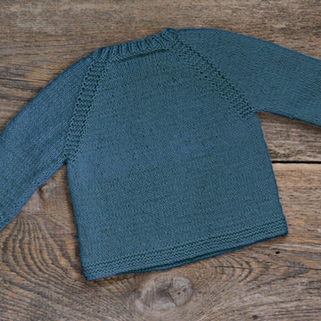 Star Wars Knit kids jacket Knitting Pattern, Mandalorian helmet motif