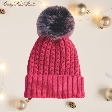 Cozy beanie with pom pom